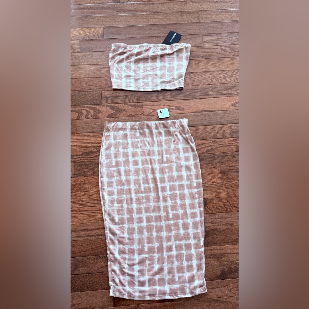 Fashion Nova Beige Tie-Dye Pencil Skirt